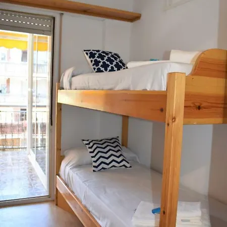 Antara Be My Guest Apartman Castelldefels